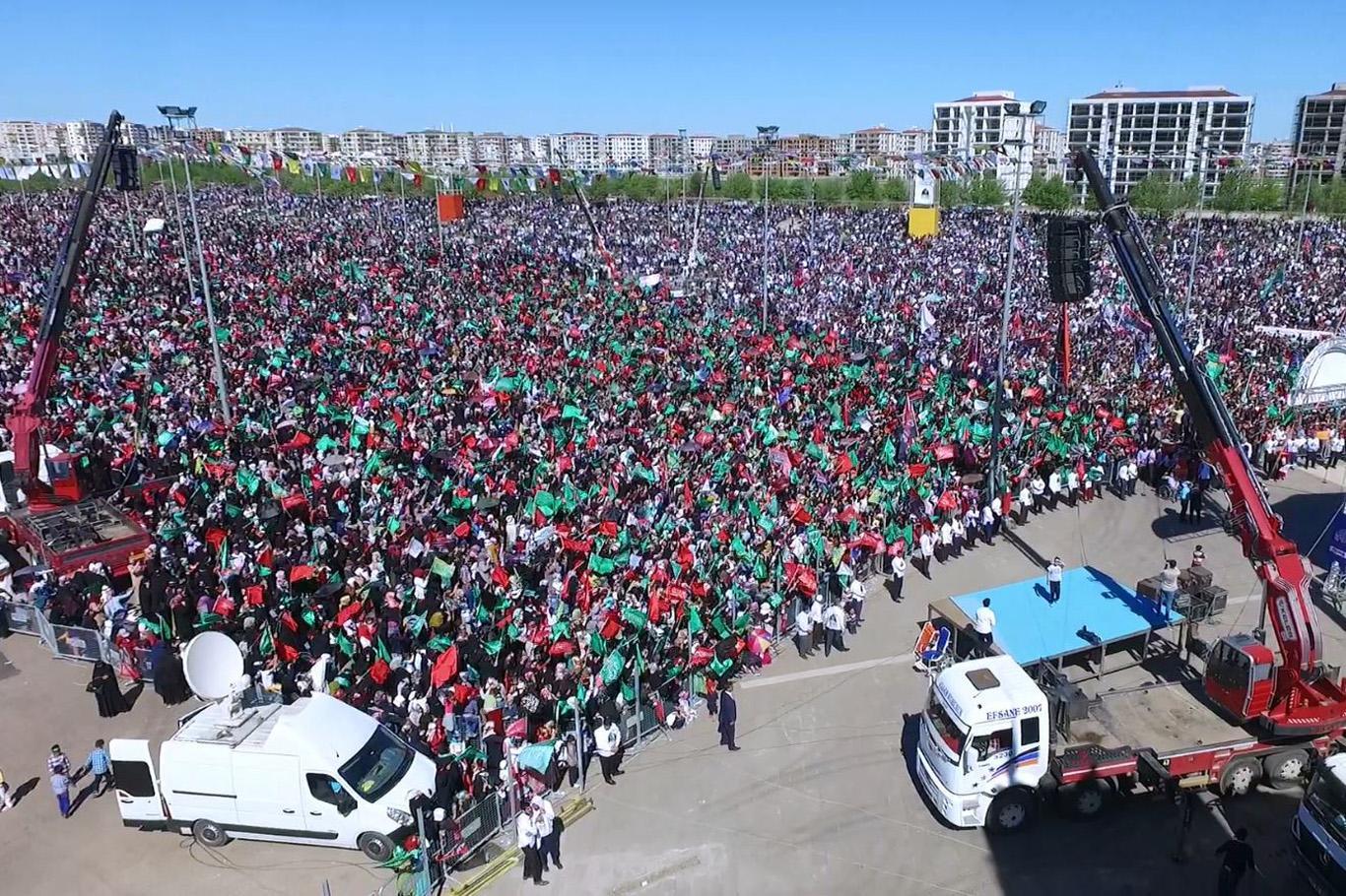 Diyarbakır Kutlu Doğum etkinliği canlı yayınlanacak Diyarbakır Kutlu Doğum etkinliği canlı yayınlanacak